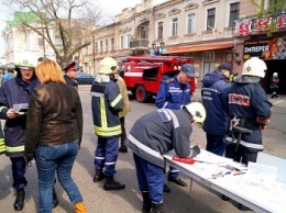 В центре Одессы 80 спасателей «потушили» цирк (ВИДЕО, ФОТО)