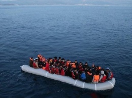В Средиземном море спасли более 700 мигрантов