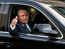 Фотошпионами замечен новый бронированный лимузин для президента США