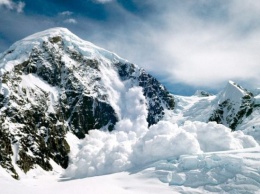 ГСЧС предупреждает об опасности схождения лавин