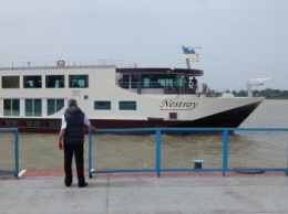 Порт Усть-Дунайск принял первое круизное судно из Европы в 2017 году (фото)