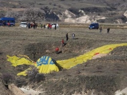 В Турции воздушный шар с туристами врезался в ЛЭП, погиб француз
