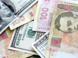 Соотношение гривневых вкладов топ-чиновников к их валютным вкладам составило 1:600 в пользу последних, - экономист