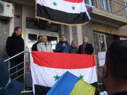 США к ответу! - в Киеве прошла антиамериканская акция в поддержку Сирии