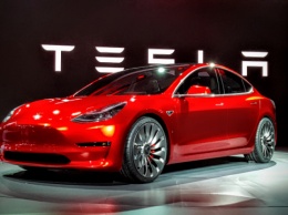 Самый дорогой автопроизводитель в Штатах: Tesla побила собственный рекорд