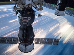 День космонавтики: 30 запусков в год и планы по освоению Луны