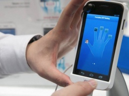 Ученые: Сканеры отпечатков пальцев на смартфоне можно обмануть
