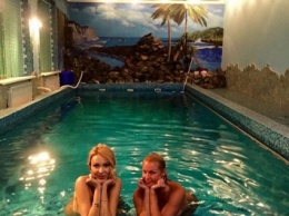 Волочкова и Машко купались в бассейне голышом