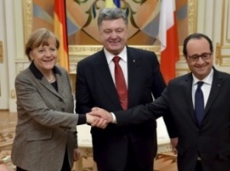 Порошенко обсудит с Меркель и Олландом ряд вопросов по Украине
