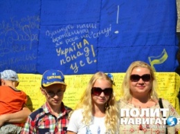 Мусульмане в вышиванках и "атошники" с советским значками, – эксклюзивные подробности киевского «парада»