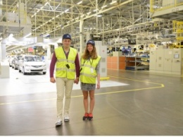 Покупатель полумиллионного Solaris побывал на заводе Hyundai в Санкт-Петербурге
