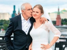 Дочь Сергея Гармаща вышла замуж за осветителя