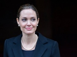 Не прошло и года: Анджелина Джоли снова собралась выйти замуж
