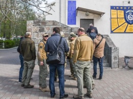 Одесские «евромайдановцы» собрались блокировать работу МРЭО, но потом передумали