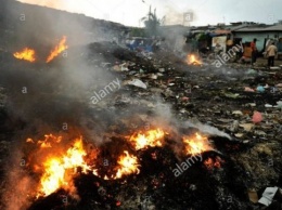 В Шри-Ланке гора мусора похоронила 40 домов