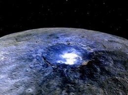 Hubble сделал фото гигантских извергающихся вулканов на планете Европа
