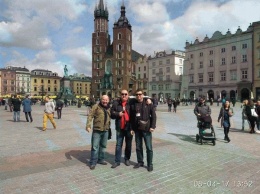 Задержка визы, 6 часов на таможне и авария - как запорожские артисты ездили в Польшу