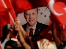 Пономарь проккоментировал референдум в Турции