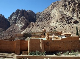 ИГ взяло ответственность за нападение у монастыря в Египте