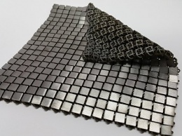 В NASA создали ткань с частичками серебра