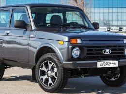 Объявлены цены на юбилейную Lada 4x4