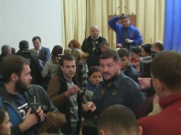 Губернатор Савченко - николаевским общественникам: "Я как глава облгосадминистрации свои обязанности выполняю на отлично"