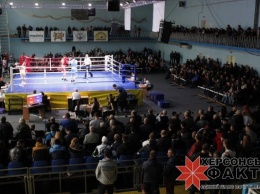 Бокс в Херсоне: состоялись главные бои турнира памяти Николая Мангера