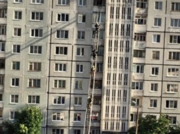 В Твери сгорела квартира в многоэтажном доме, есть пострадавшие