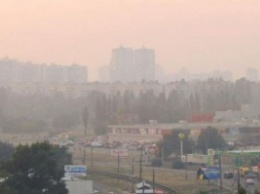 Киев снова затянуло едким дымом