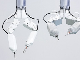 Гонконгские ученые создали усовершенствованного робота-хирурга