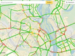 Пробки в Киеве достигли 6 баллов из-за ДТП и ремонтов
