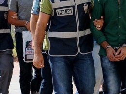В Турции массовые аресты, задержали тысячу человек