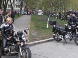 Полтавские мотоциклисты решили продублировать открытие мотосезона