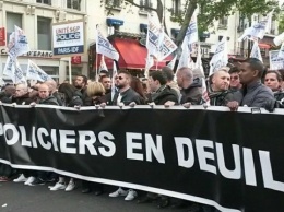 В Париже полиция устроила "марш гнева"