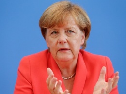 Меркель озабочена недостаточной защитой границ ЕС