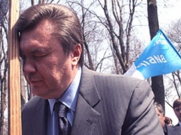 Украинское правительство отобрало у Януковича 40 миллиардов