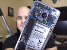 Блогер сделал свой Samsung Galaxy S8 прозрачным