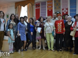 Николаевские умельцы открыли выставку к 25-летию областной организации Национального союза мастеров народного искусства