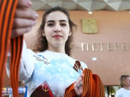 В Петербурге депутата отчитали за отсутствие георгиевской ленточки