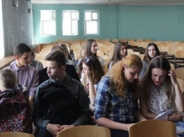 Активисты Бердянских школ презентовали свои предложения во всеукраинском проекте «Открывай Украину