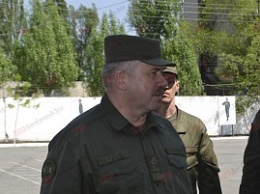 Командующий Национальной гвардии Украины Юрий Аллеров встретился с руководством Бердянска