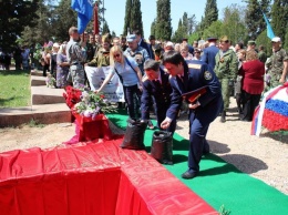 В Севастополе перезахоронили останки 88 красноармейцев и краснофлотцев