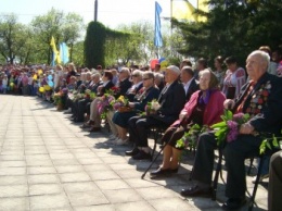 В Корабельном районе возле памятника Воину-освободителю состоялись торжества по случаю Дня Победы