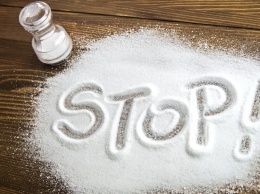 Ученые: Большое количество соли в пище может привести к инфаркту у подростков
