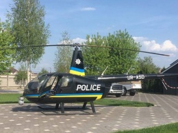 Новейшие автомобили и вертолет: полиция показала новые технологии для охраны порядка, появились фото и видео