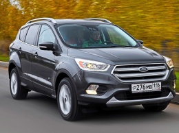 Компания Ford объявила скидки на Kuga и Mondeo в России