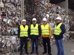 Мэр, одного из городов Херсонщины, посетил мусорный завод в Польше