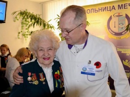 Больница Мечникова: спасают жизни и в День Победы