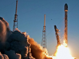 SpaceX первые провела испытание центрального блока ракеты Falcon Heavy