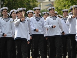 В "Артеке" собрались 300 юных моряков из 30 регионов России